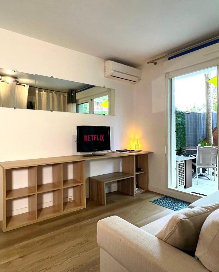 戛纳Evasion A Deux, Domaine Prestigieux, Jacuzzi Et Parking Prives, Piscine公寓 外观 照片
